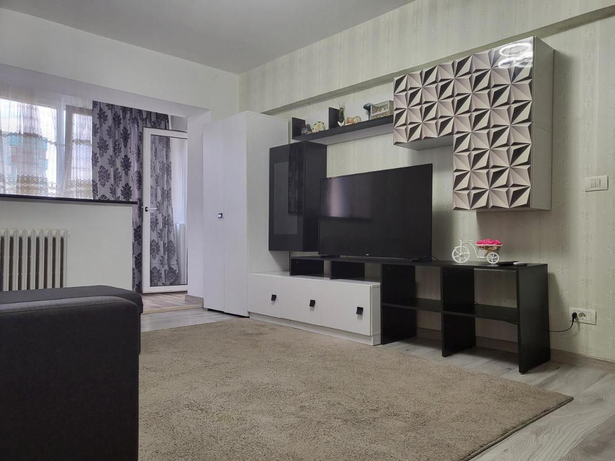 Apartament Cu 3 Camere Chiar In Inima Capitalei Bukarest Exteriör bild